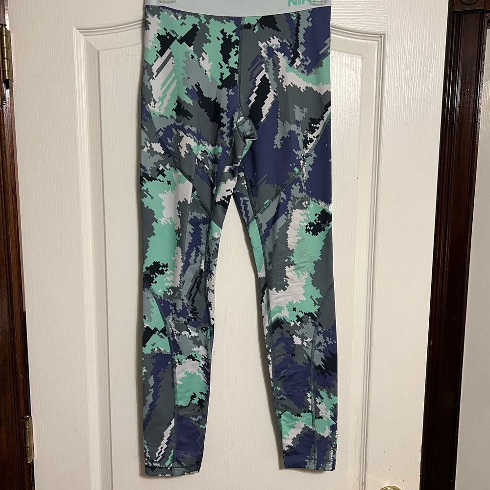 nike pro leggings